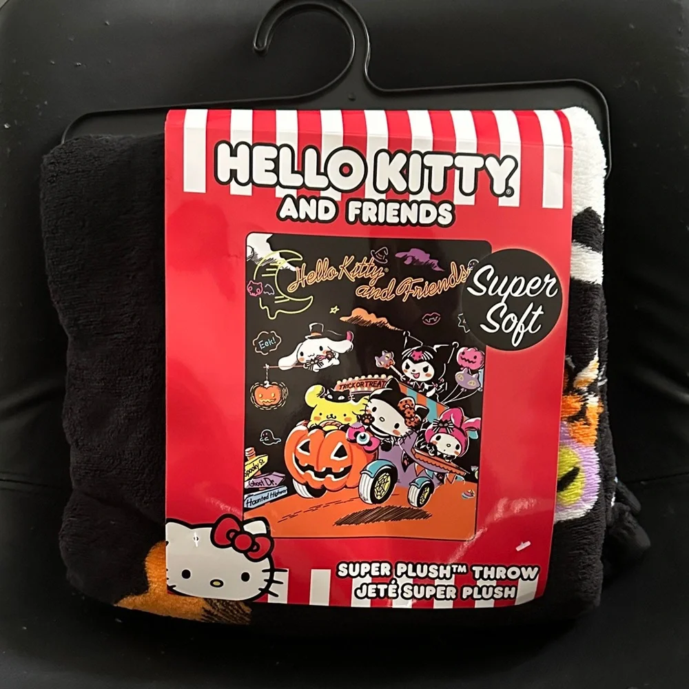 Hello Kitty Halloween Blanket